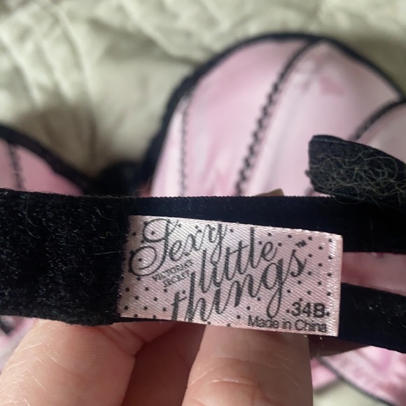 Bra 34b - Picture 2 of 3